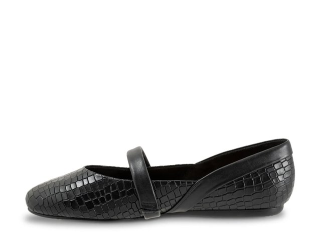 Samara Mary Jane Flat