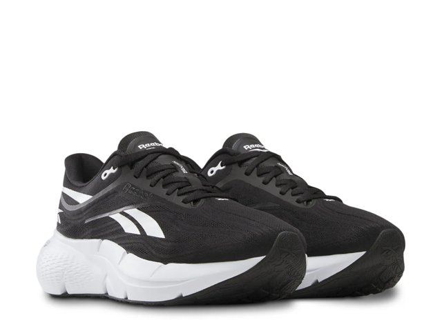 Zignition Sneaker - Men's