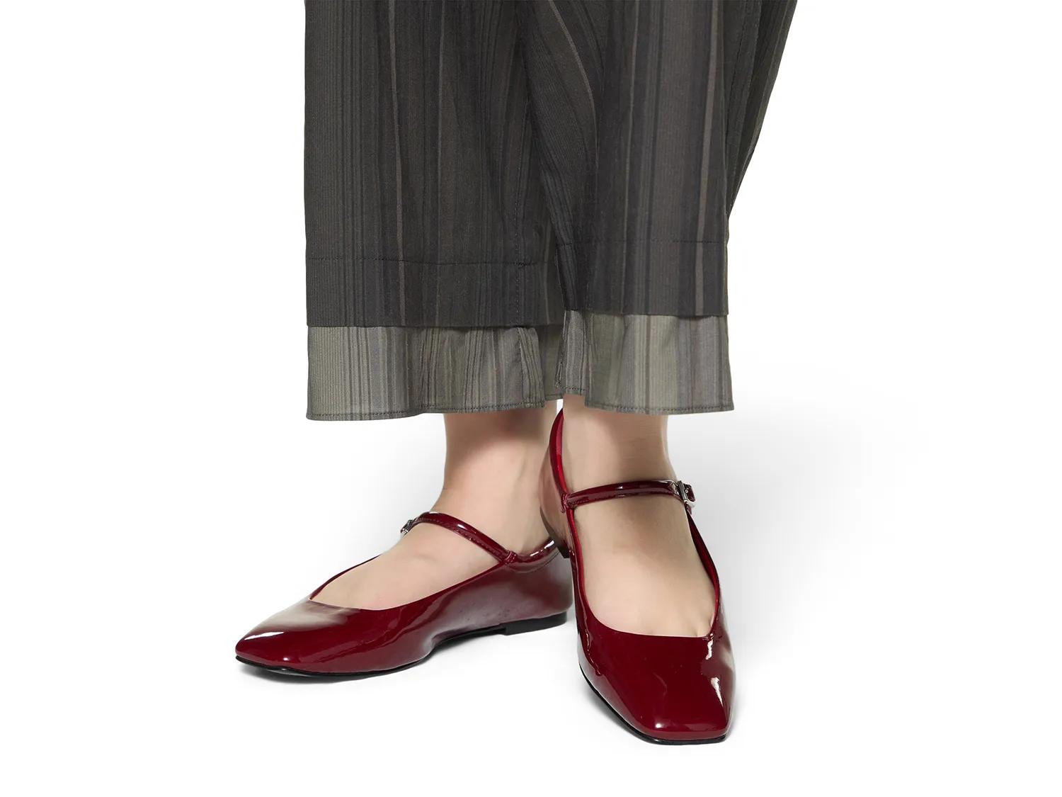 Kristyn Mary Jane Flat