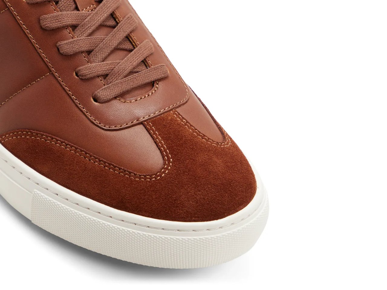 Emmerson Sneaker