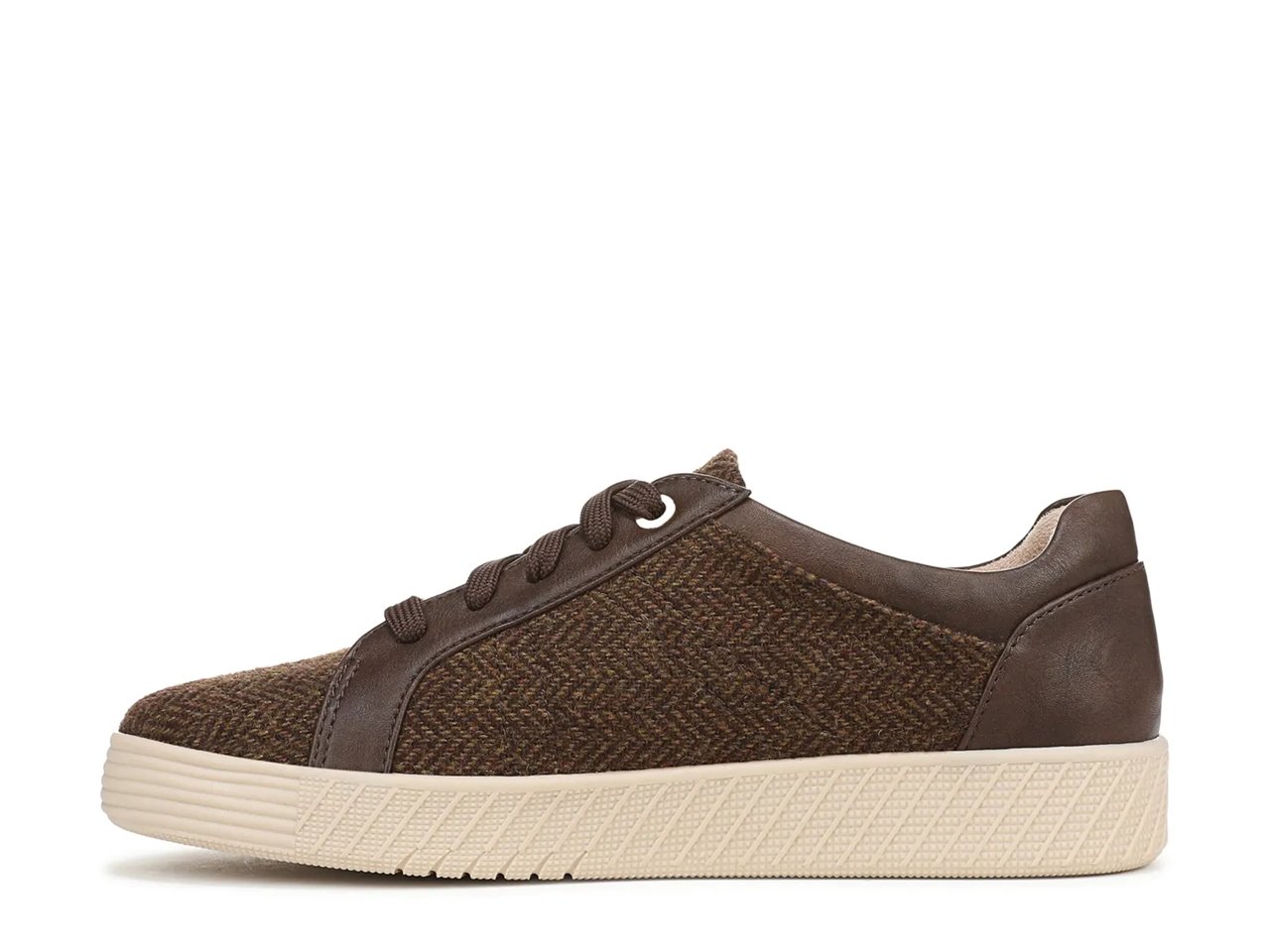 Neela Sneaker