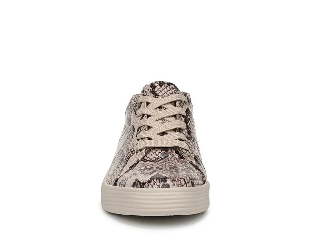 Neela Sneaker