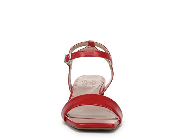 Hana Sandal
