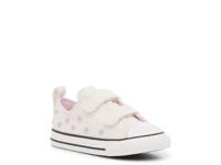 Chuck Taylor All Star Valentine's Day Sneaker - Kids' Vintage White view