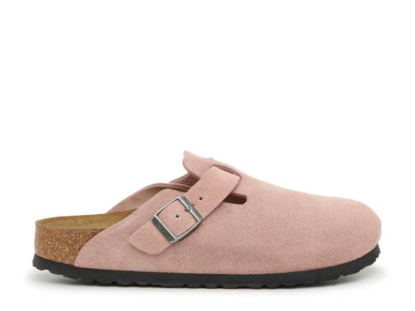 Click to shop women's clogs New Arrivals at DSW Designer Shoe Warehouse.