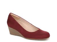 Be Flex Wedge Pump Burgundy Fabric view