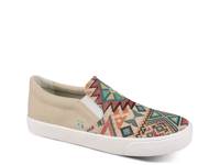Piper Slip-On Sneaker - Women's Taupe/Off White Geometric Print view