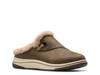 Breeze Myth Slip-On Olive Green view