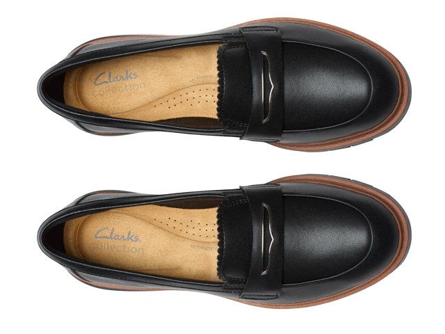 Westlynn Glow Loafer