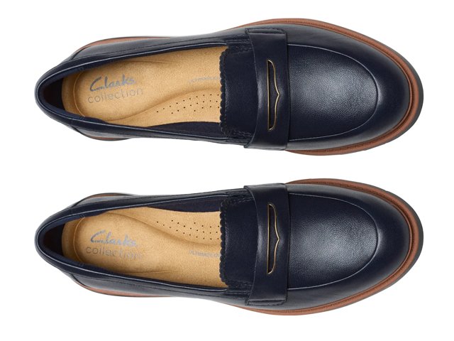 Westlynn Glow Loafer