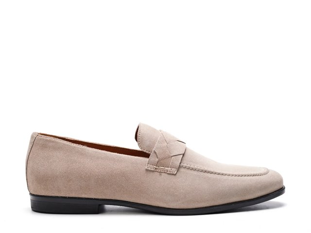 Groove Loafer