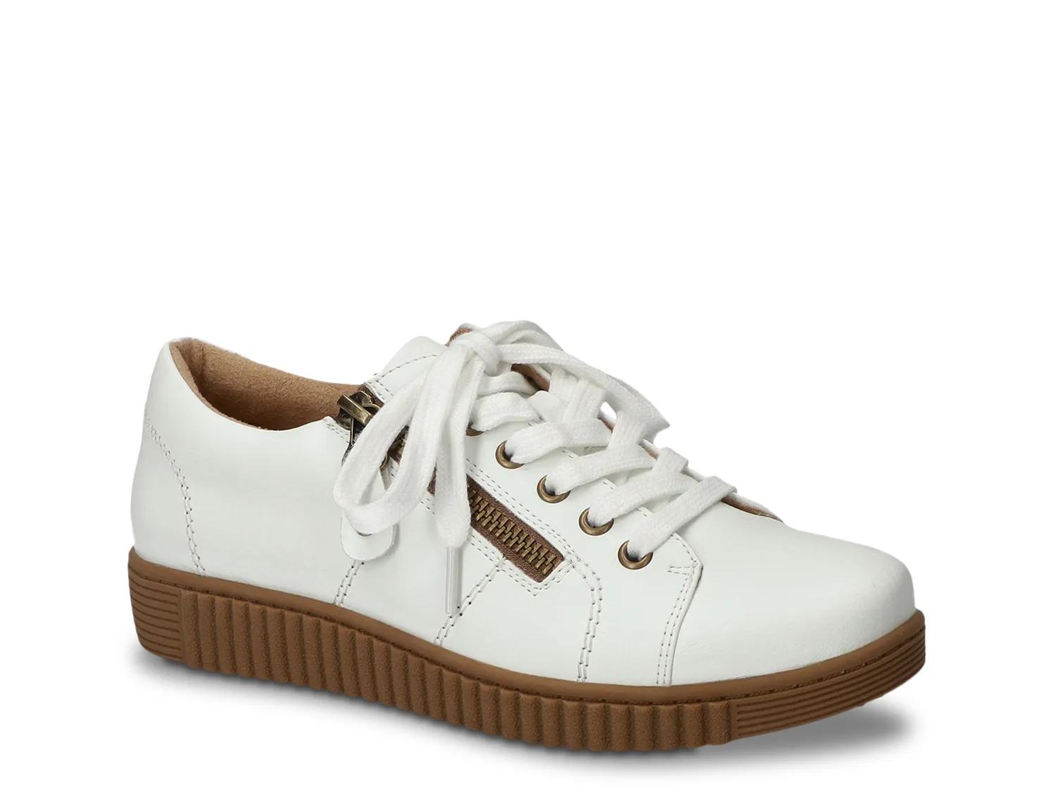 Novie Sneaker - image 3