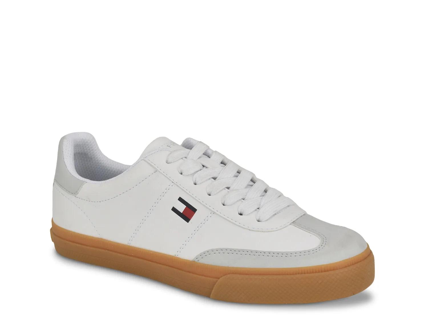 Lazsie Sneaker - image 3