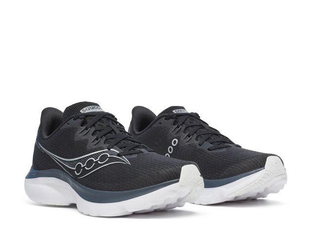 Kinvara 16 Running Shoe - Women's