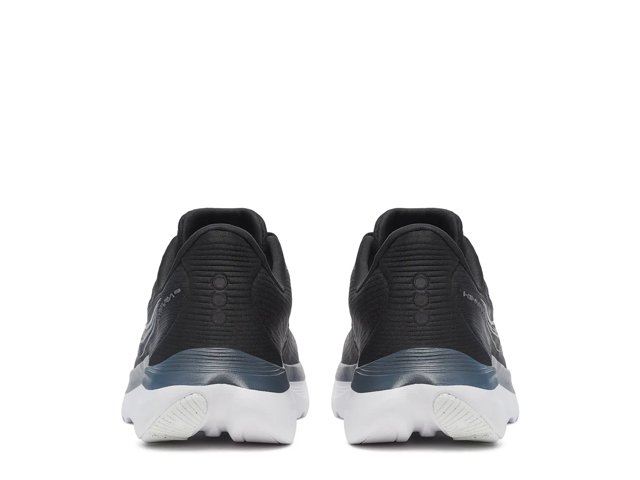 Kinvara 16 Running Shoe - Women's