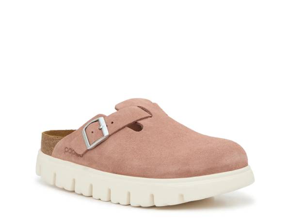 Click to shop women's clogs New Arrivals at DSW Designer Shoe Warehouse.