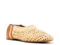 Meela Flat Natural Raffia view