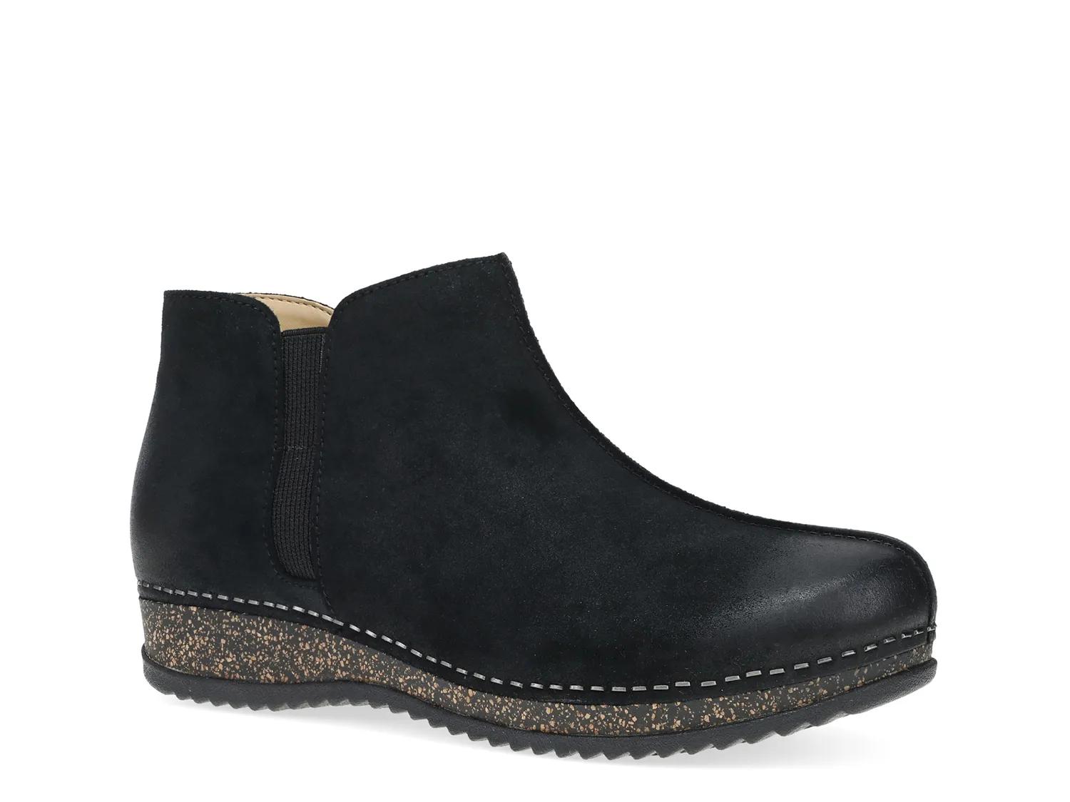 Muriel Bootie - image 2