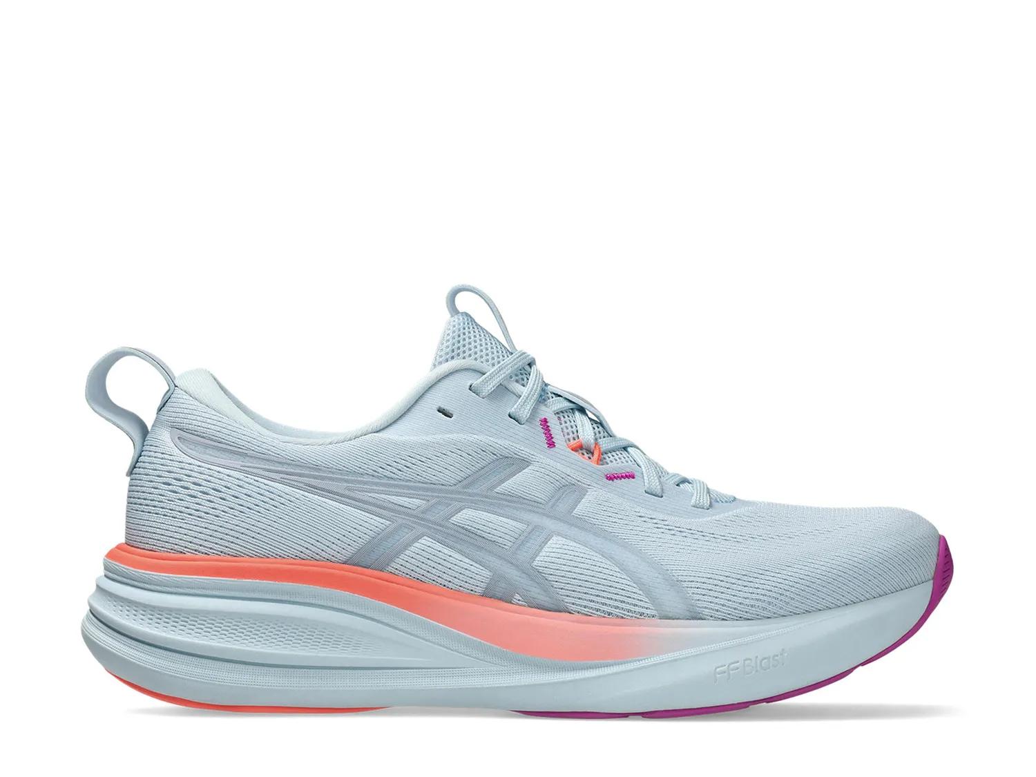 Woman’s Athleisure ASICS GEL
