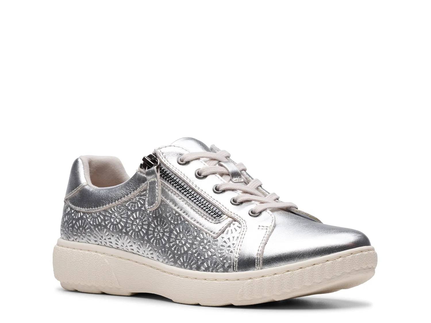 Caroline Rio Sneaker - Women's