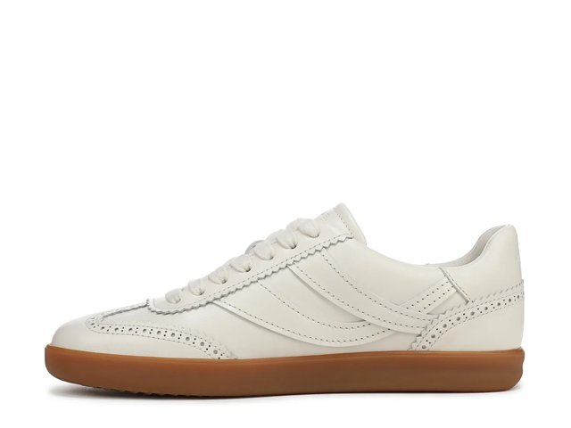 Oasis Sneaker - Women's