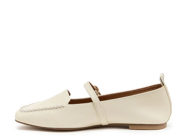 Ferry Mary Jane Flat