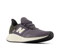 Fresh Foam Roav Running Shoe - Men's Black/Grey view