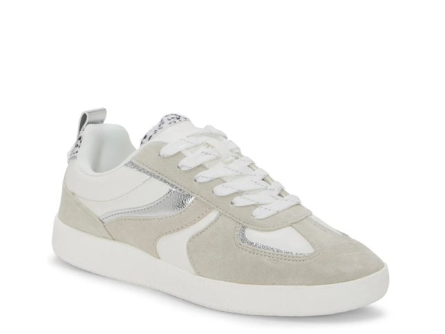Robyna Sneaker