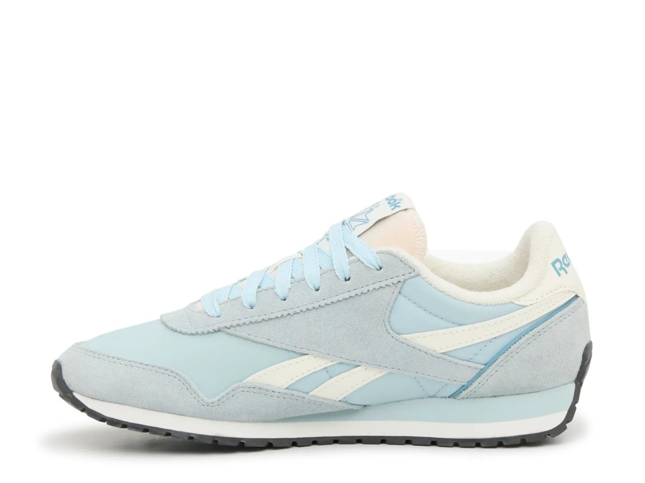Classic AZ Sneaker - Women's