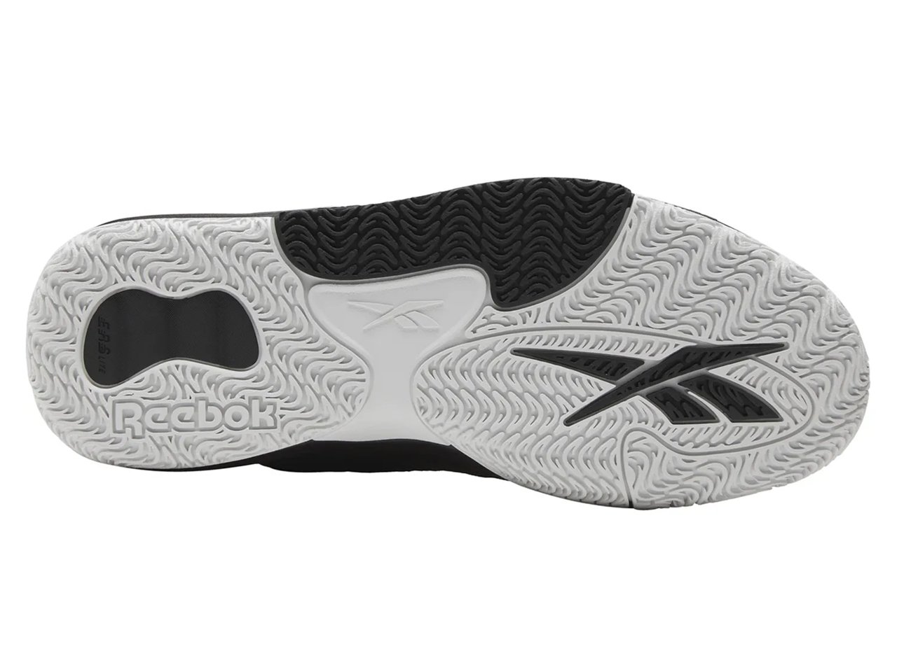 Engine LT Basketball Shoe