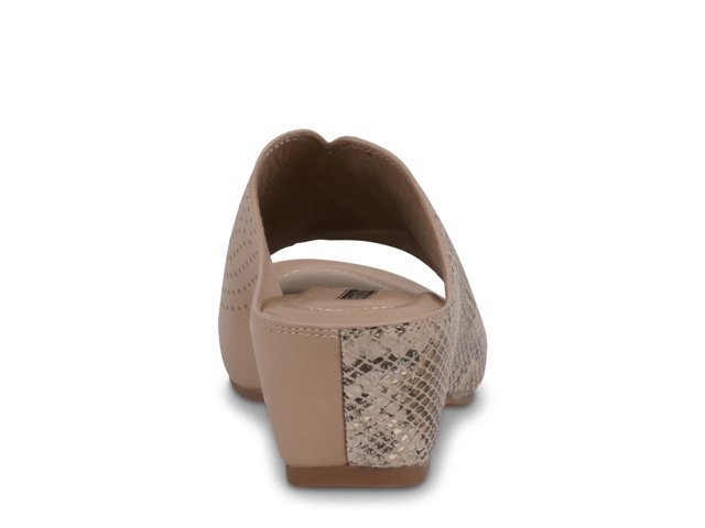 Dacia Wedge Sandal