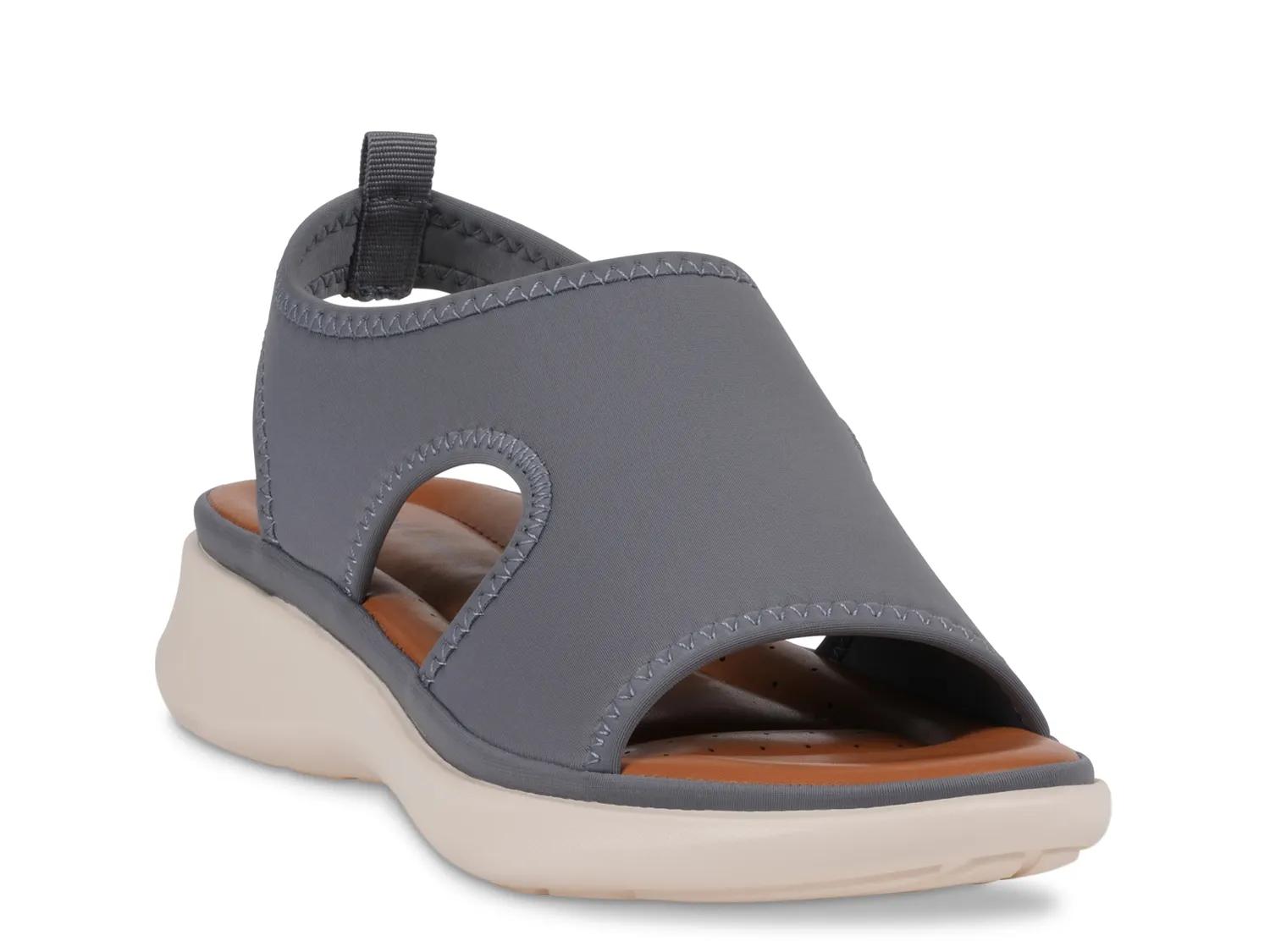 Romy Sandal - image 4