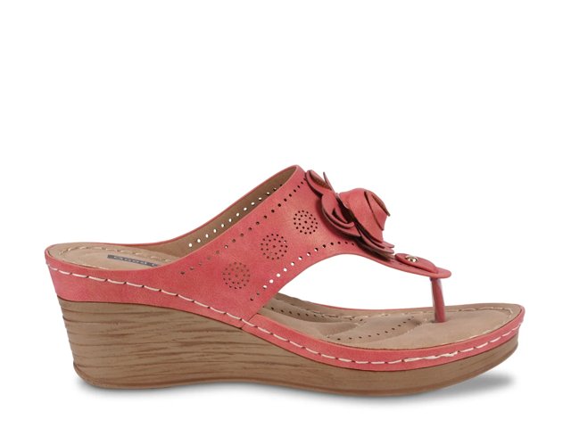 Willa Wedge Sandal