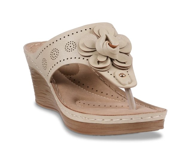 Willa Wedge Sandal