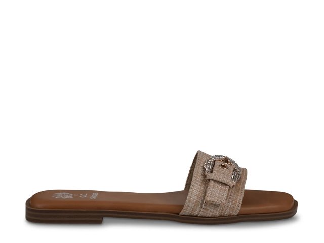 Kenna Sandal