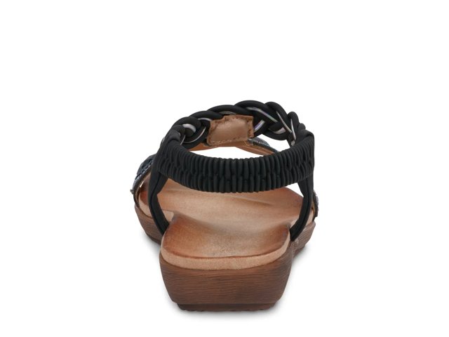 Victoria Sandal
