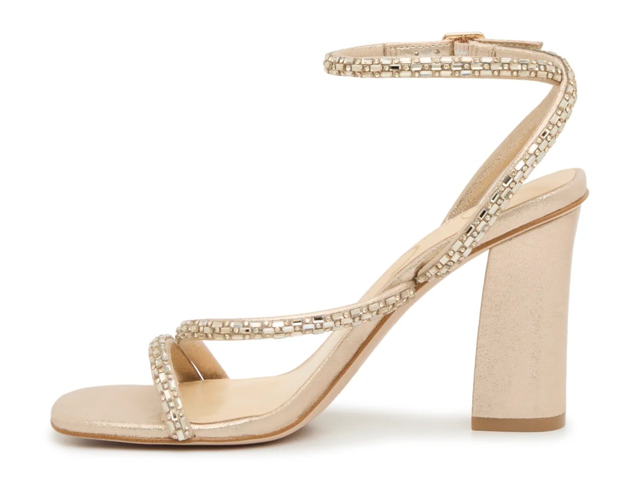 Yumie Sandal