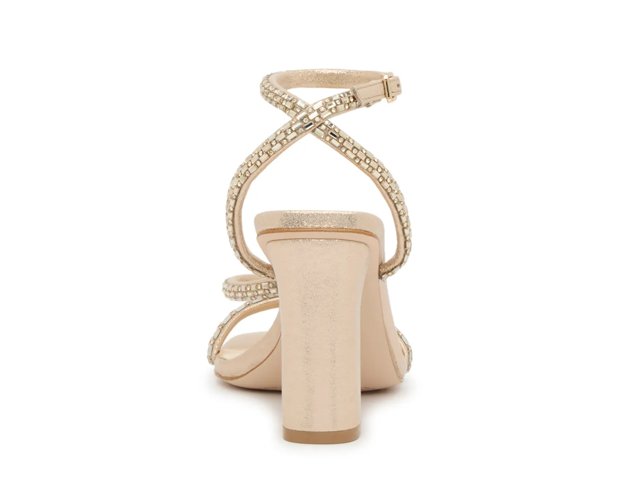 Yumie Sandal