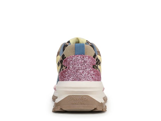 Leo Sneaker - Women's