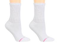 Texture Cable Women's Crew Socks - 2 Pack White view