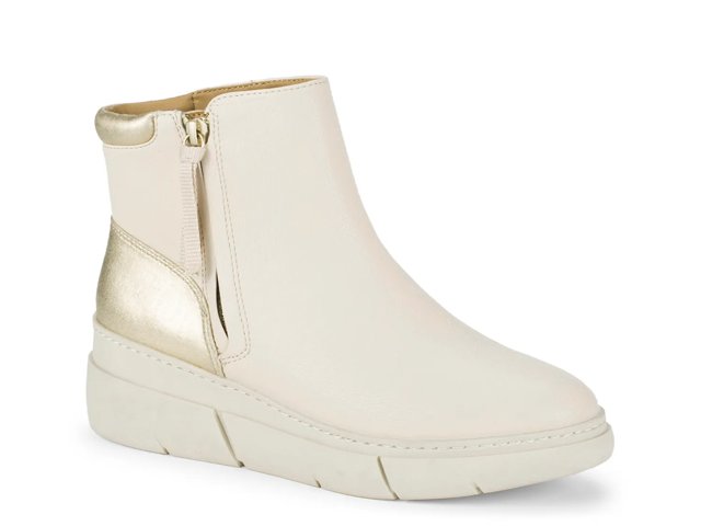 Lakelyn Wedge Bootie