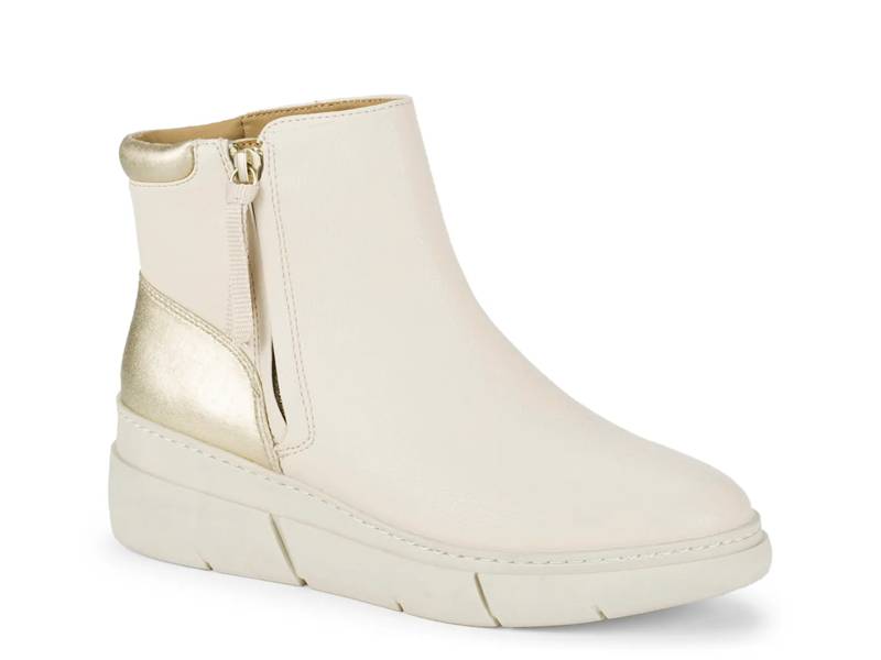 Lakelyn Wedge Bootie