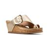 Gyer Wedge Sandal Platino view