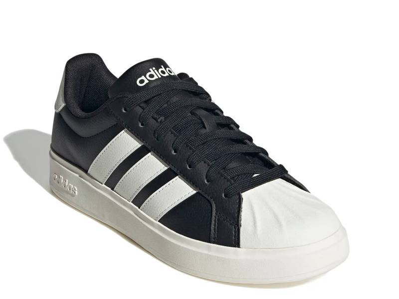 Streettalk Sneaker - Women's