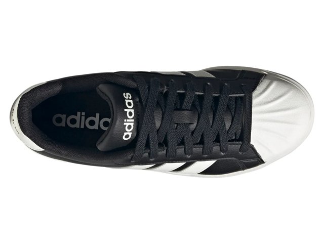 Streettalk Sneaker - Women's