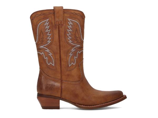 Click to shop women's Wide Calf Cowboy & Western Boots at DSW Designer Shoe Warehouse.