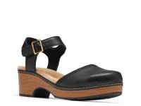 Paizlee Platform Clog Black view
