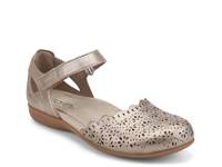 Betti Flat Pewter view