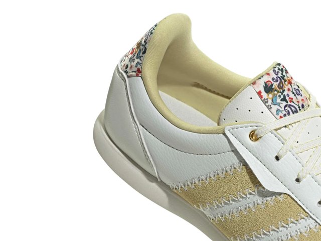 adidas Barreda Lo Sneaker - Women's - Free Shipping | DSW