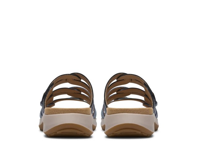 Maelynn Abby Sandal